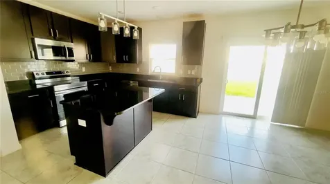 2151 NW 248th Way Newberry FL 32669