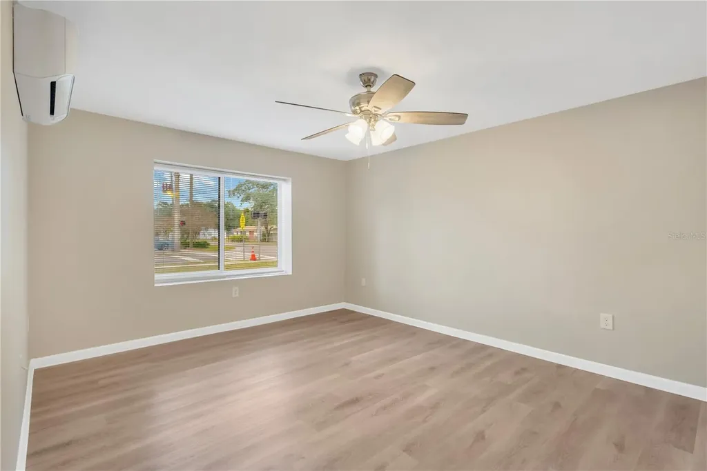 559 Norfolk Street Dunedin FL 34698