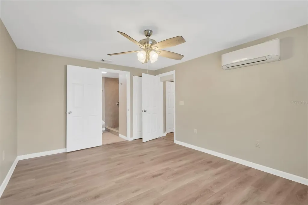 559 Norfolk Street Dunedin FL 34698