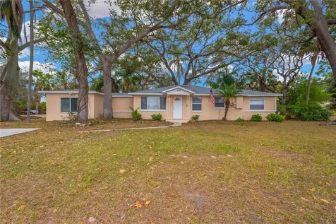559 Norfolk Street Dunedin FL 34698