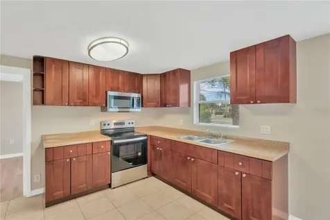559 Norfolk Street Dunedin FL 34698