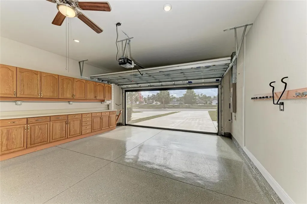 5941 Amberly Drive Bradenton FL 34208