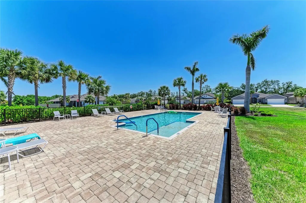 5941 Amberly Drive Bradenton FL 34208