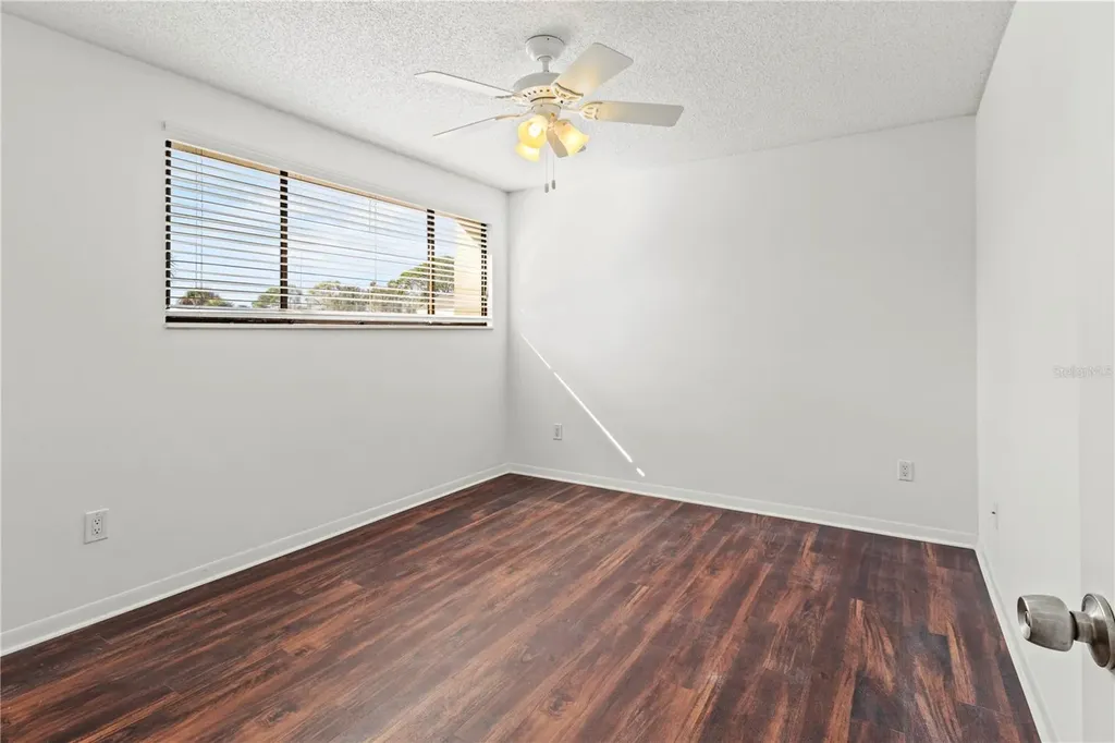 2375 Lakeside Mews Sarasota FL 34235