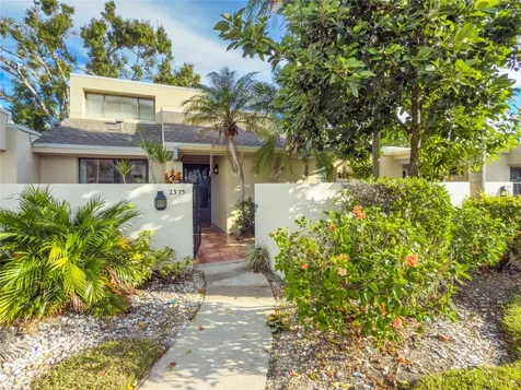 2375 Lakeside Mews Sarasota FL 34235