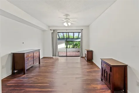 2375 Lakeside Mews Sarasota FL 34235