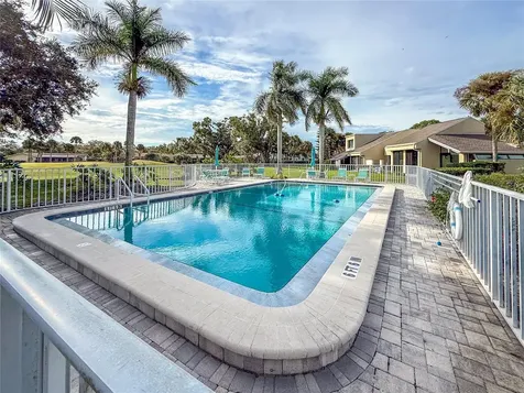 2375 Lakeside Mews Sarasota FL 34235