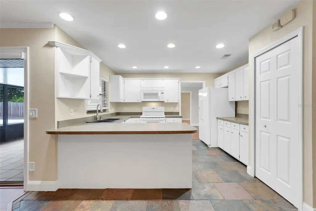 1009 Terry Drive Altamonte Springs FL 32714