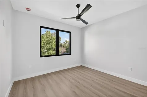 3702 S Lynwood Avenue Tampa FL 33611