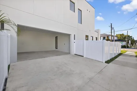 3702 S Lynwood Avenue Tampa FL 33611