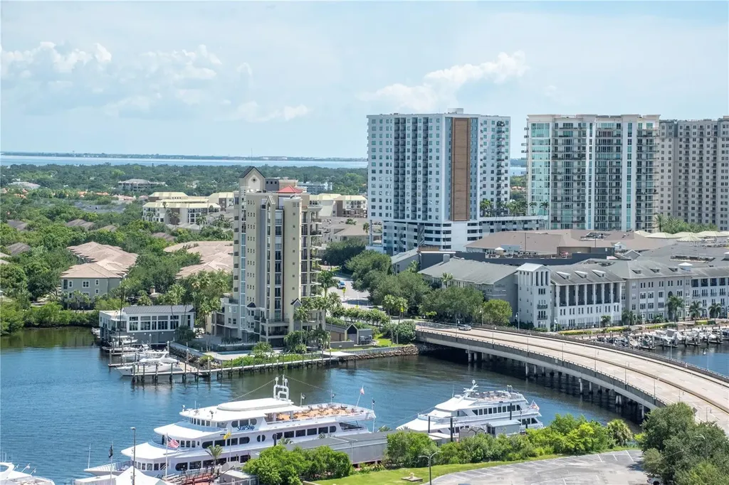 1209 E Cumberland Avenue Tampa FL 33602