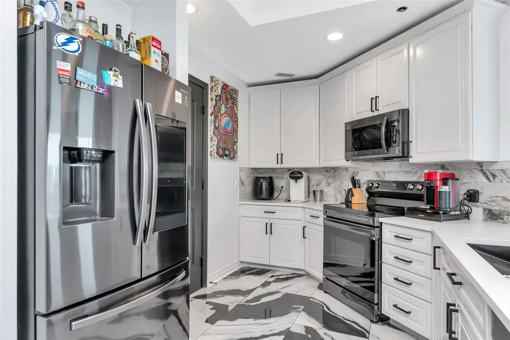 1209 E Cumberland Avenue Tampa FL 33602