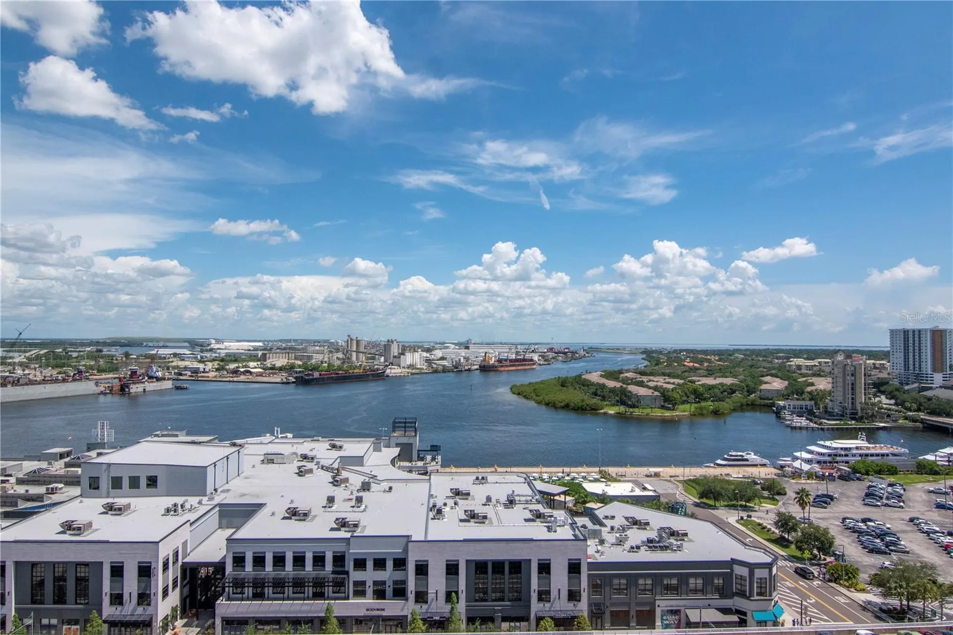 1209 E Cumberland Avenue Tampa FL 33602