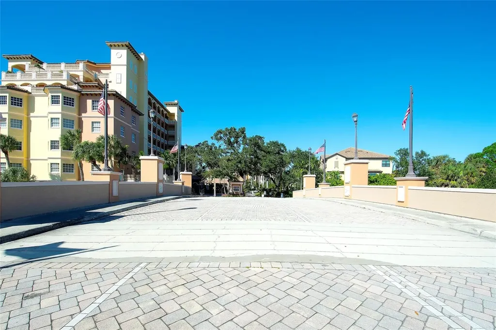1921 Monte Carlo Drive Sarasota FL 34231
