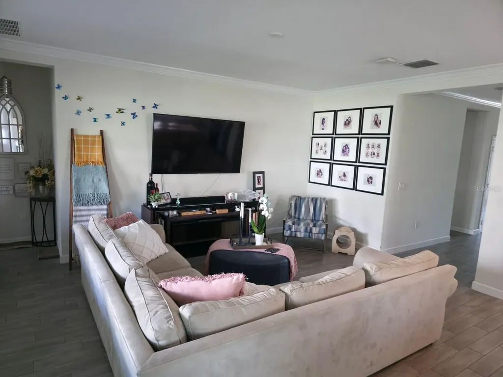 1211 Dora Parc Lane Mount Dora FL 32757