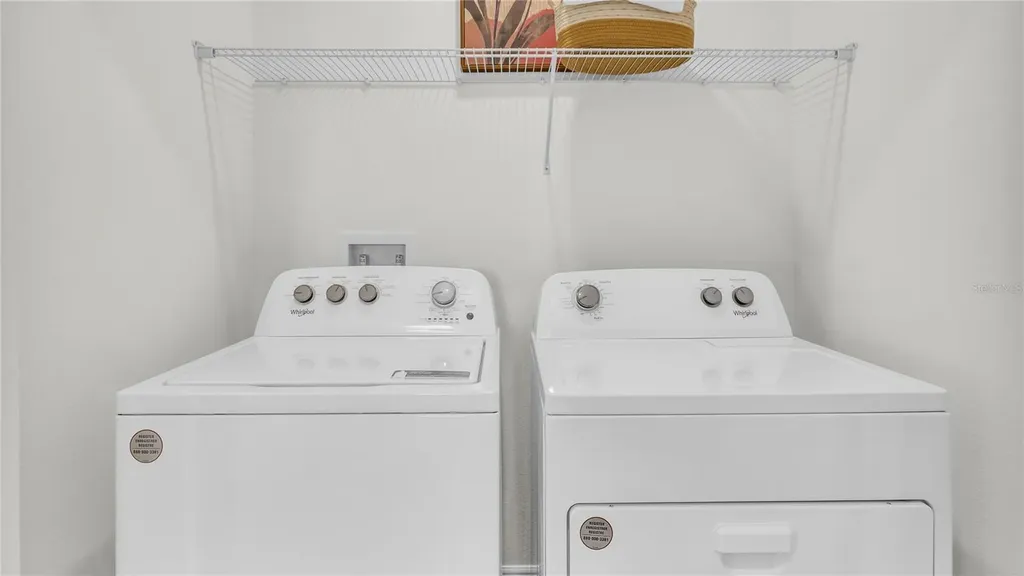 4068 Gold Dust Lane Sarasota FL 34243