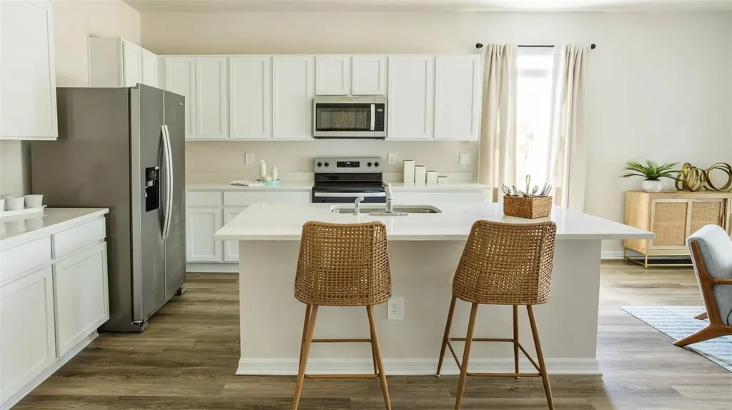 4068 Gold Dust Lane Sarasota FL 34243