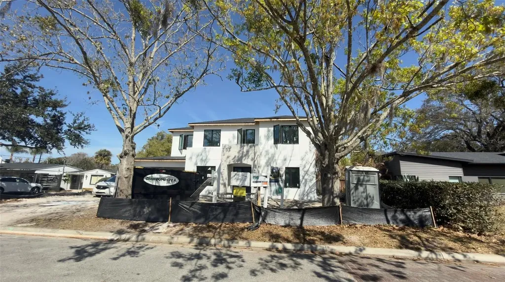 811 W Winter Park Street Orlando FL 32804