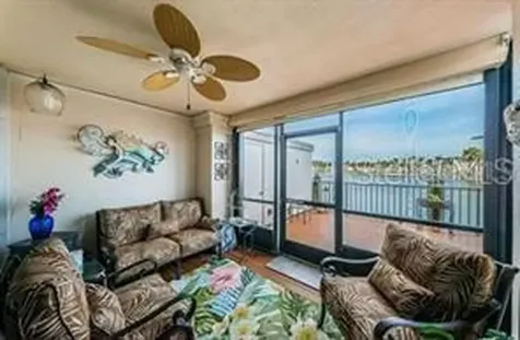 6294 Bahia Del Mar Circle St Petersburg FL 33715