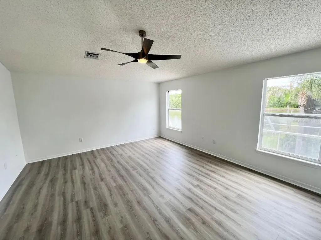 27416 Breakers Drive Wesley Chapel FL 33544