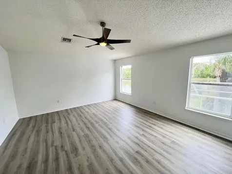 27416 Breakers Drive Wesley Chapel FL 33544