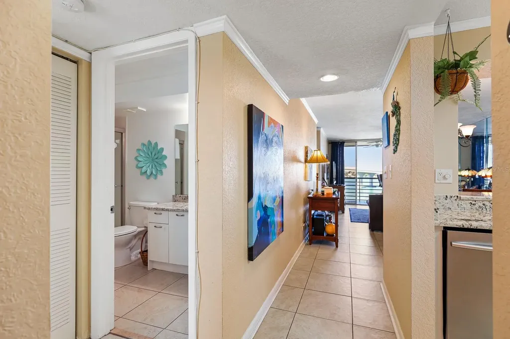 5901 Bahia Del Mar Circle St Petersburg FL 33715