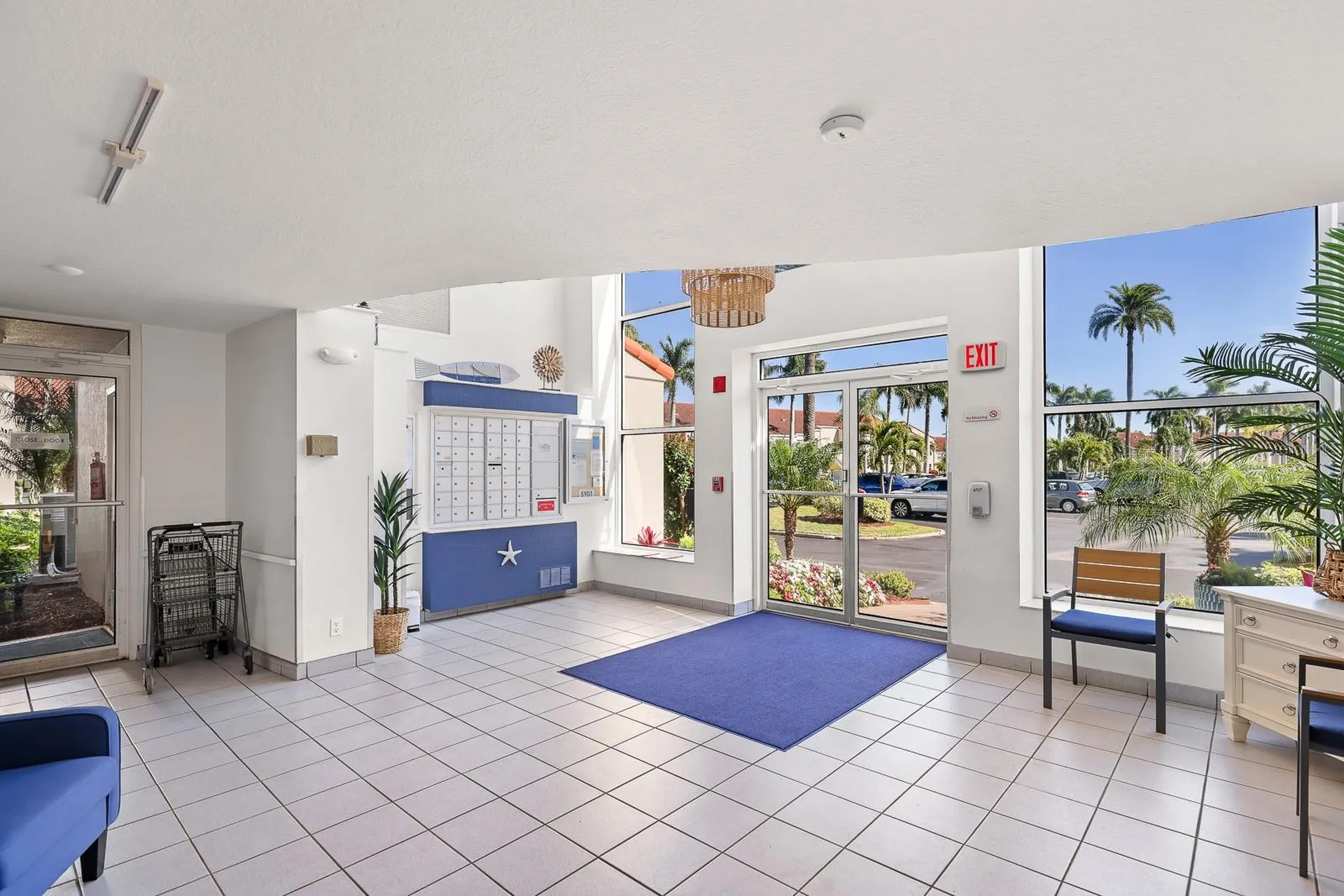 5901 Bahia Del Mar Circle St Petersburg FL 33715