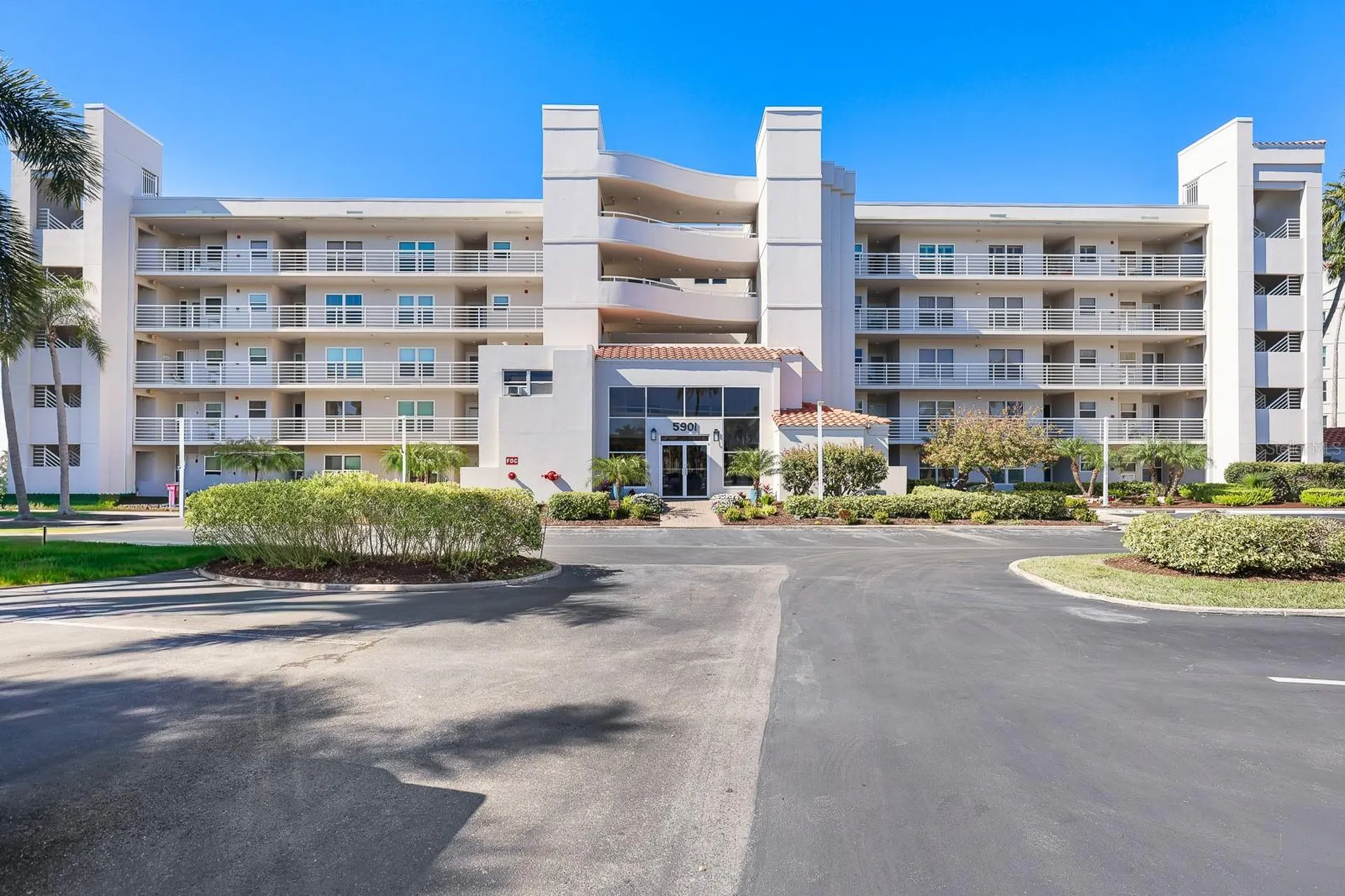 5901 Bahia Del Mar Circle St Petersburg FL 33715