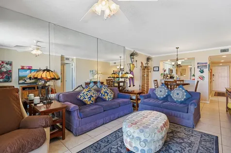5901 Bahia Del Mar Circle St Petersburg FL 33715