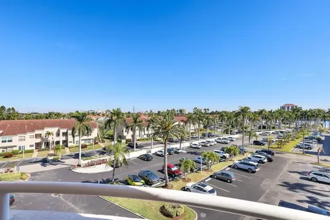 5901 Bahia Del Mar Circle St Petersburg FL 33715