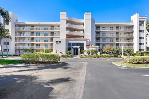 5901 Bahia Del Mar Circle St Petersburg FL 33715