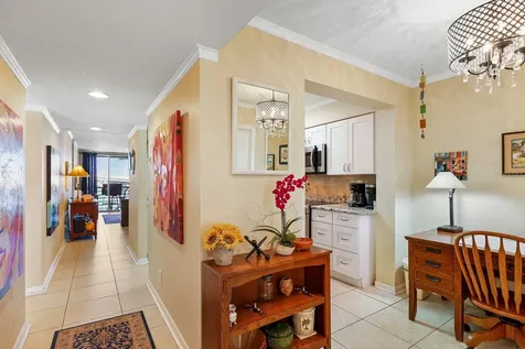 5901 Bahia Del Mar Circle St Petersburg FL 33715