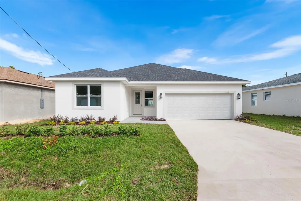 2519 Avenue E SW Winter Haven FL 33880