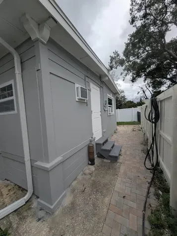793 Eldridge Street Orlando FL 32803