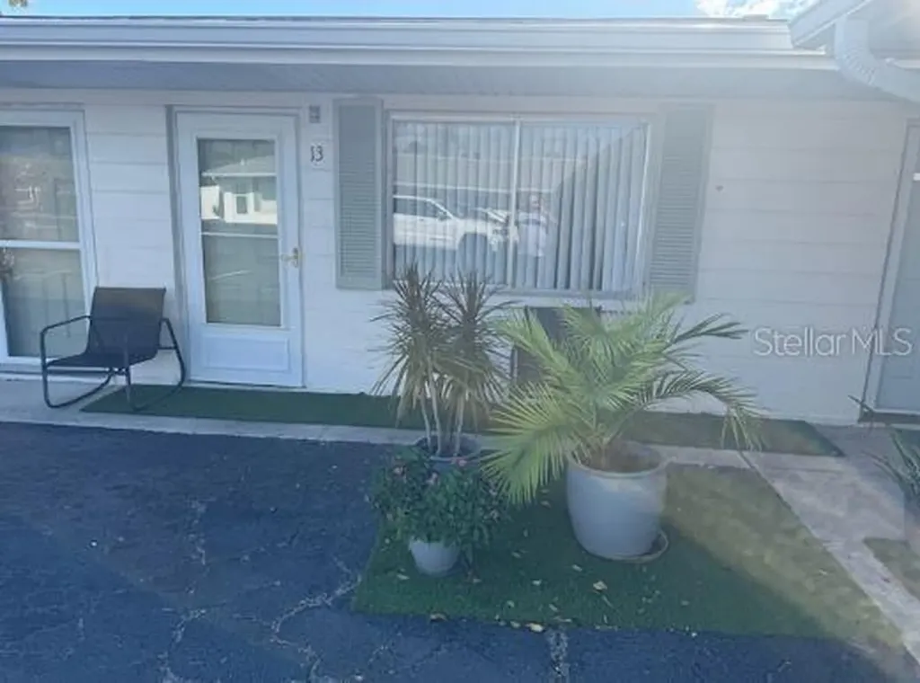 525 Manatee Court Venice FL 34285
