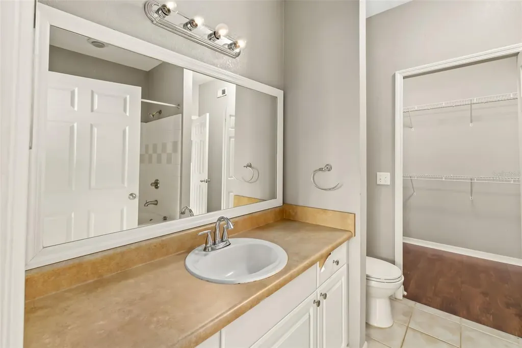 5501 Rosehill Road Sarasota FL 34233
