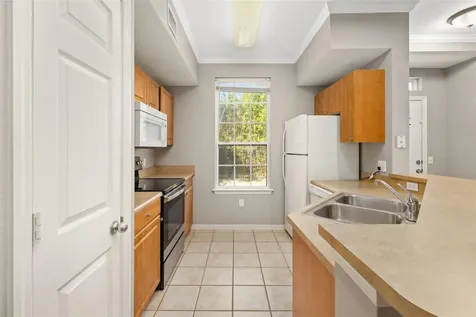 5501 Rosehill Road Sarasota FL 34233