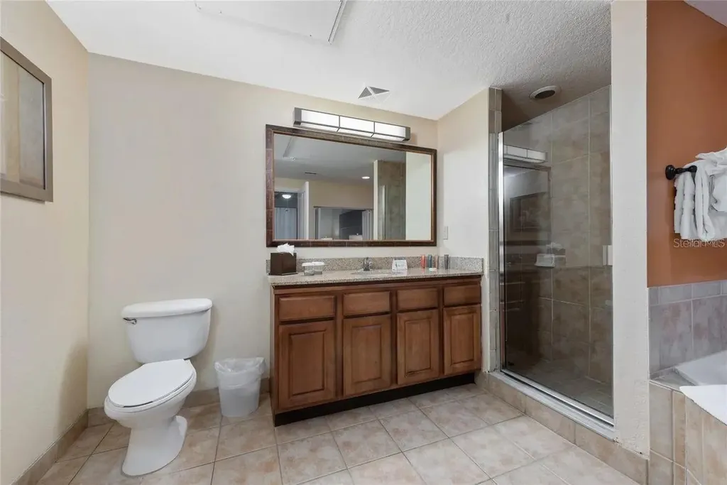 12527 Floridays Resort Drive Orlando FL 32821