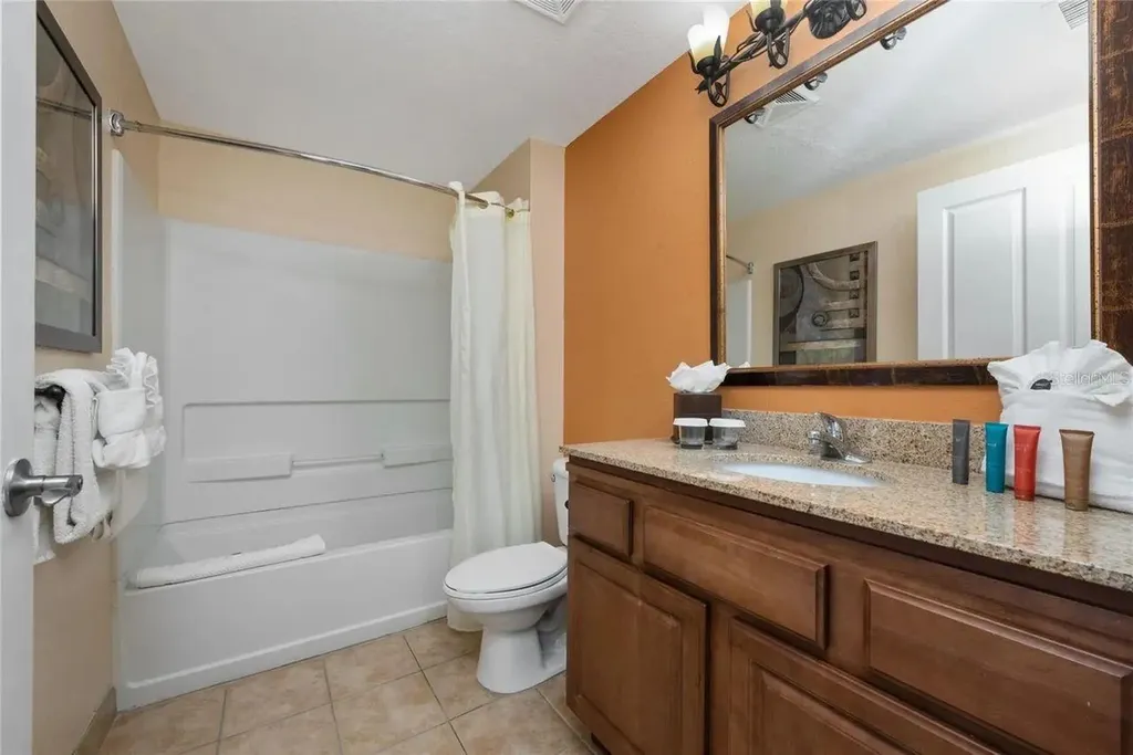 12527 Floridays Resort Drive Orlando FL 32821
