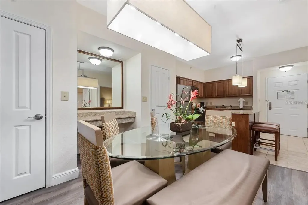 12527 Floridays Resort Drive Orlando FL 32821