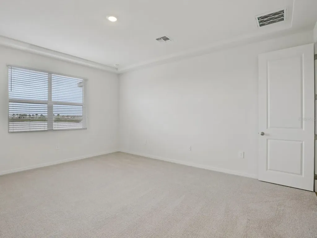 9013 Venetia Court Palmetto FL 34221
