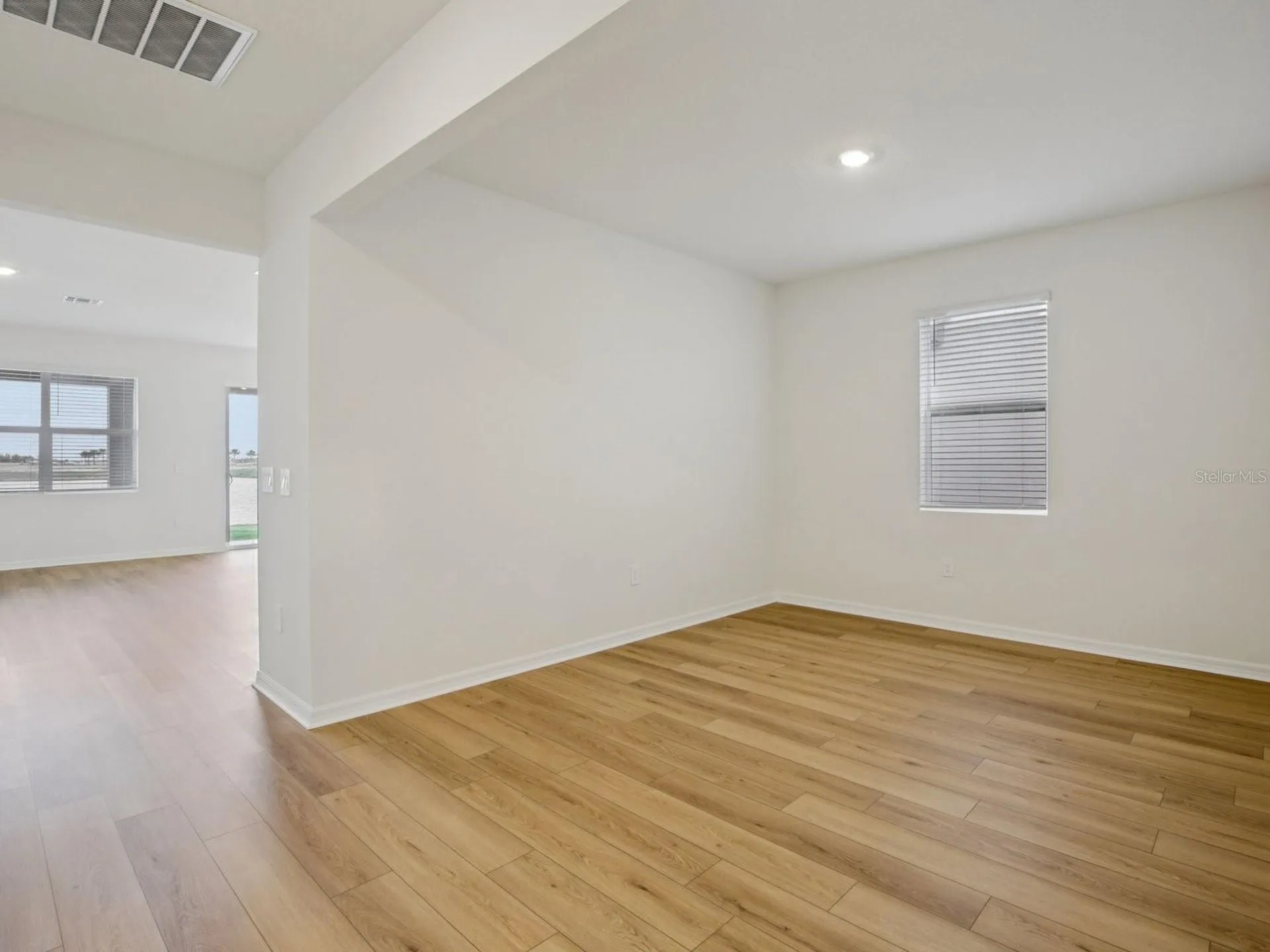 9013 Venetia Court Palmetto FL 34221