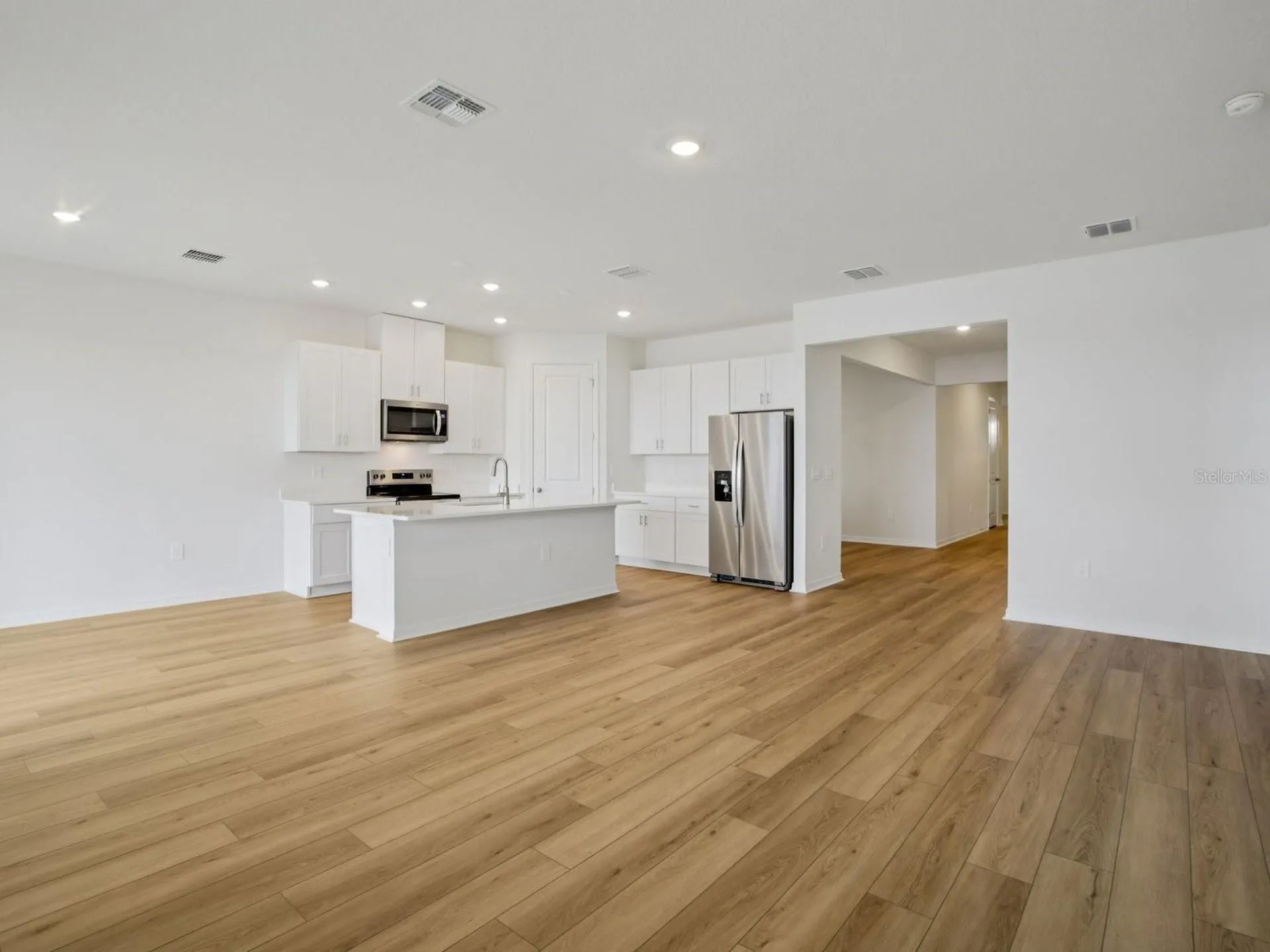 9013 Venetia Court Palmetto FL 34221