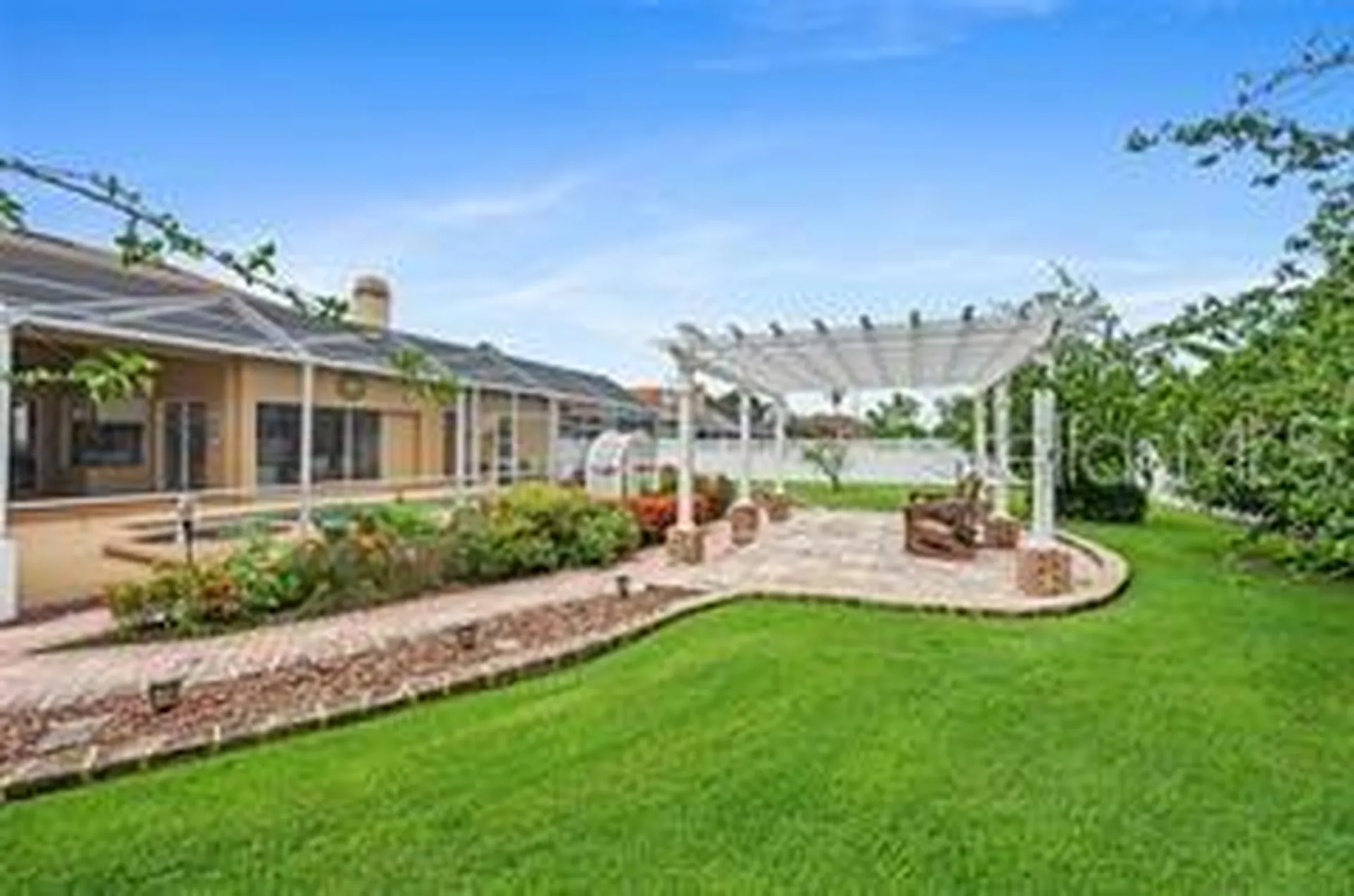 3907 Winding Lake Circle Orlando FL 32835