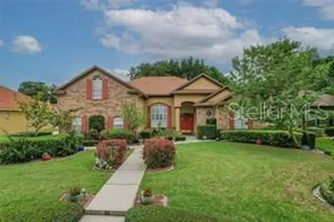 3907 Winding Lake Circle Orlando FL 32835