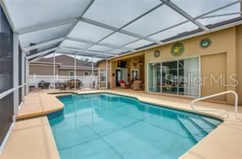 3907 Winding Lake Circle Orlando FL 32835