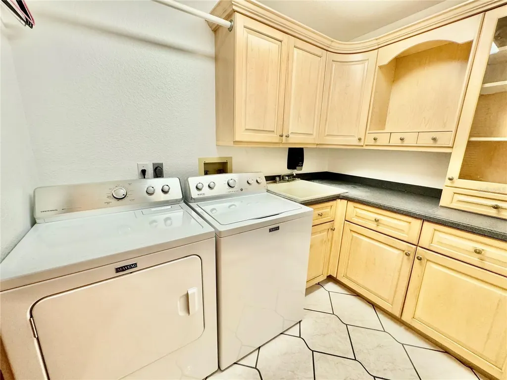 6068 Tidwell Street North Port FL 34291
