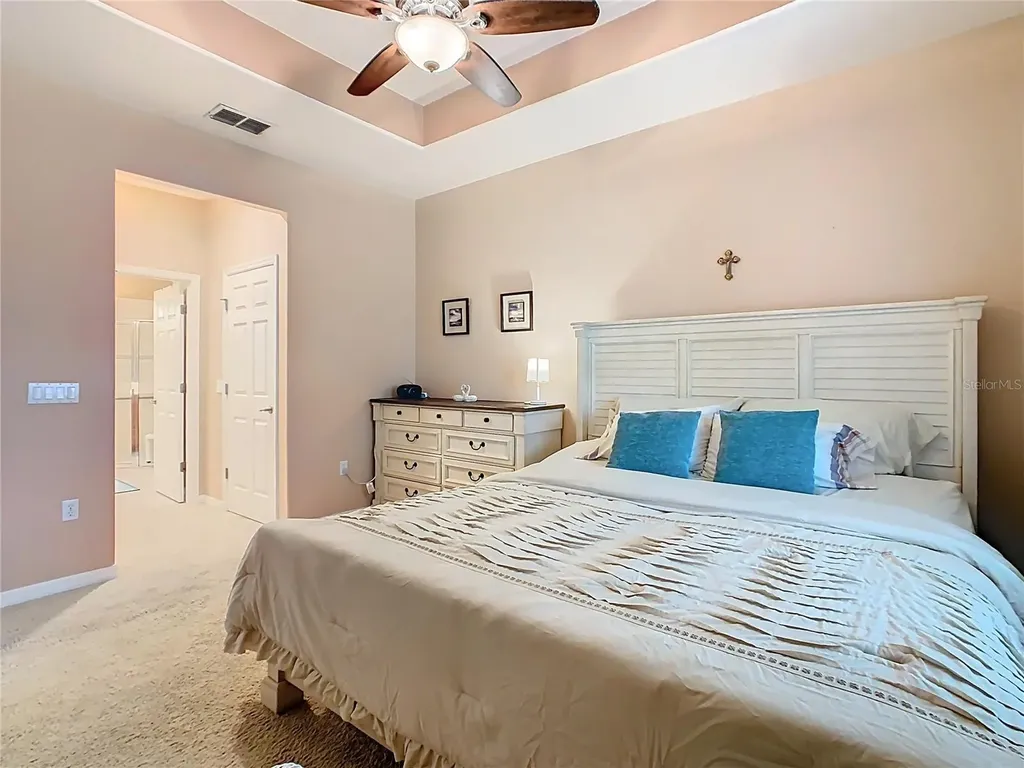 2472 Palm Tree Drive Kissimmee FL 34759
