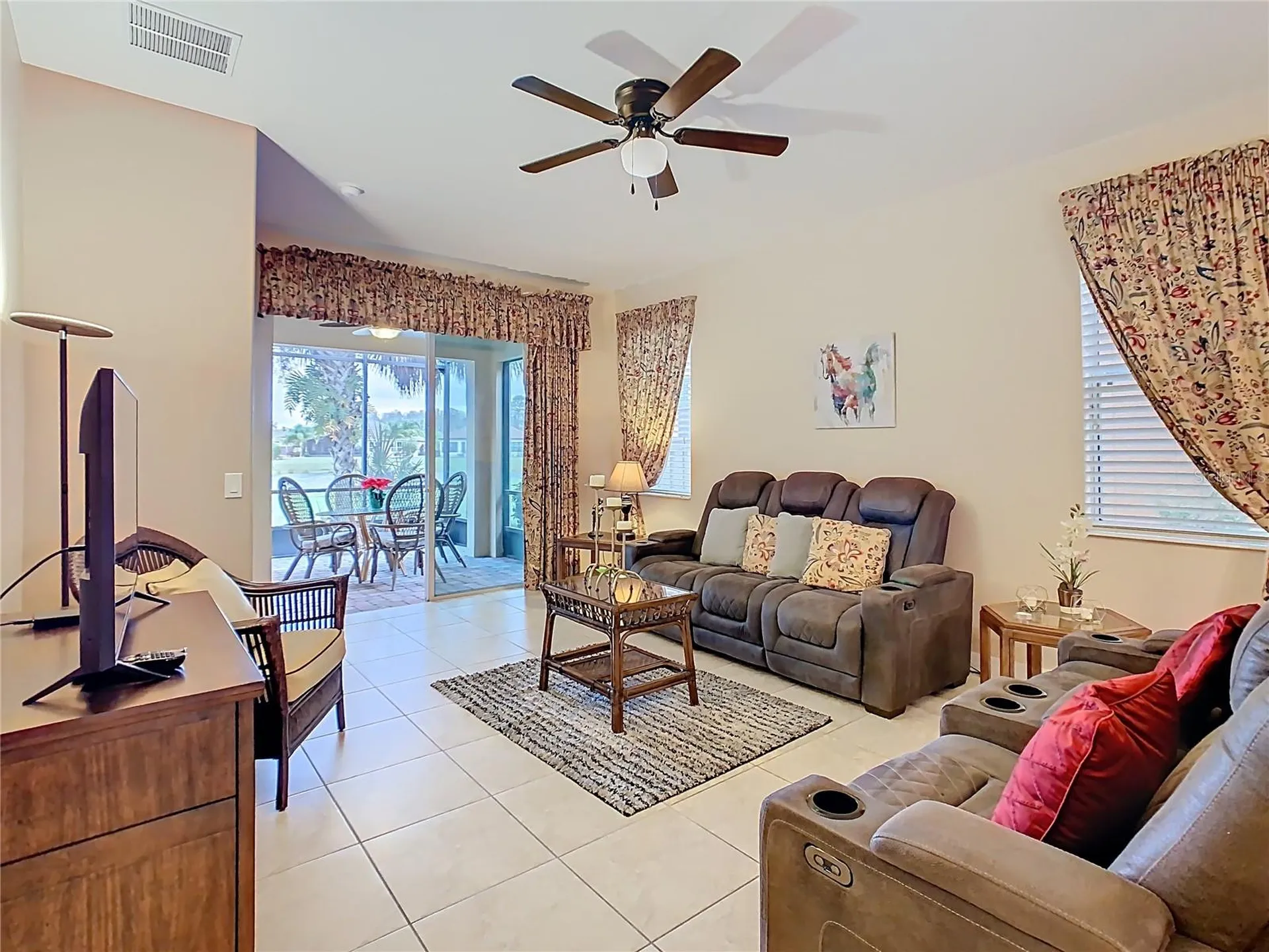2472 Palm Tree Drive Kissimmee FL 34759