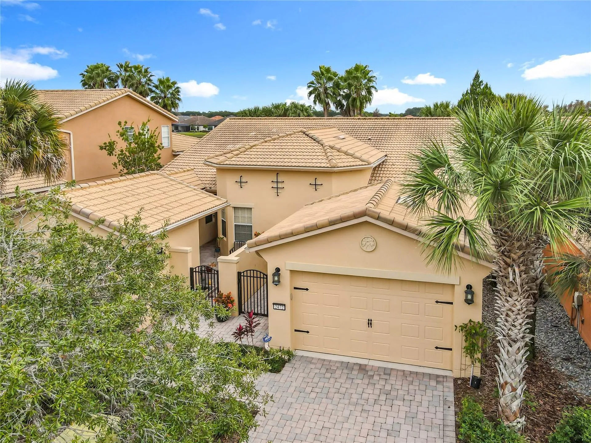 2472 Palm Tree Drive Kissimmee FL 34759